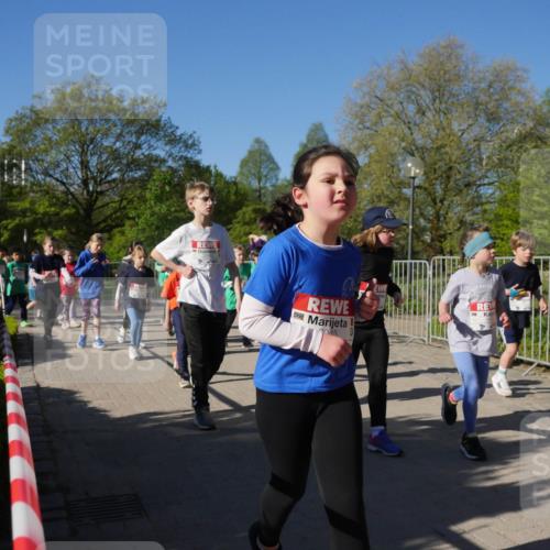 25.04.2025 - Das Zehntel Zöllner http://msf.ph/oto/7757378 26.04.2025 08:50:31 Laufen 2015 meine-sportfotos.de
