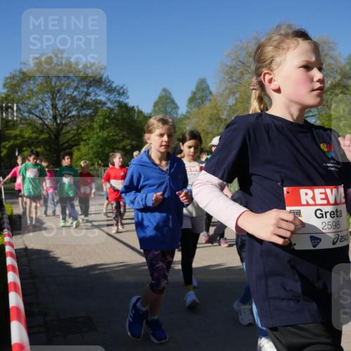 25.04.2025 - Das Zehntel Zöllner http://msf.ph/oto/7757422 26.04.2025 08:50:34 Laufen 2598 meine-sportfotos.de