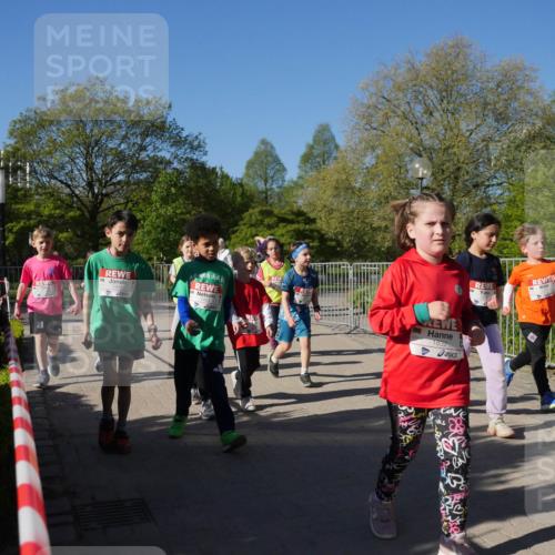 25.04.2025 - Das Zehntel Zöllner http://msf.ph/oto/7757452 26.04.2025 08:50:37 Laufen  meine-sportfotos.de
