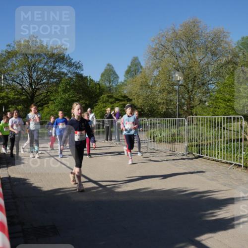25.04.2025 - Das Zehntel Zöllner http://msf.ph/oto/7757661 26.04.2025 08:50:59 Laufen  meine-sportfotos.de