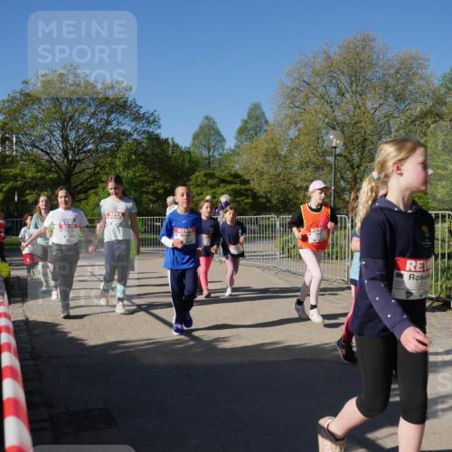 25.04.2025 - Das Zehntel Zöllner http://msf.ph/oto/7757683 26.04.2025 08:51:01 Laufen  meine-sportfotos.de