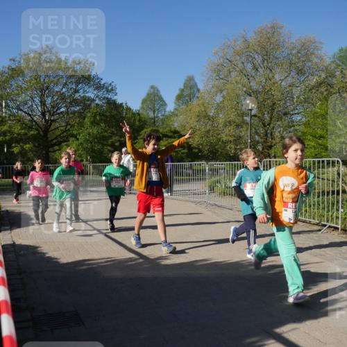25.04.2025 - Das Zehntel Zöllner http://msf.ph/oto/7757908 26.04.2025 08:51:22 Laufen  meine-sportfotos.de