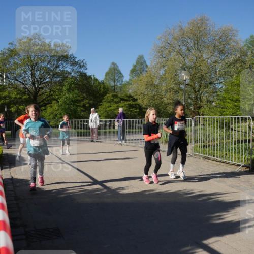25.04.2025 - Das Zehntel Zöllner http://msf.ph/oto/7757938 26.04.2025 08:51:26 Laufen  meine-sportfotos.de