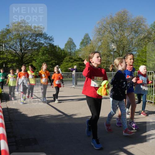 25.04.2025 - Das Zehntel Zöllner http://msf.ph/oto/7757985 26.04.2025 08:51:32 Laufen 2137 meine-sportfotos.de