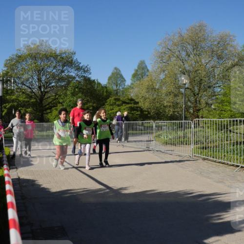 25.04.2025 - Das Zehntel Zöllner http://msf.ph/oto/7758068 26.04.2025 08:51:44 Laufen  meine-sportfotos.de