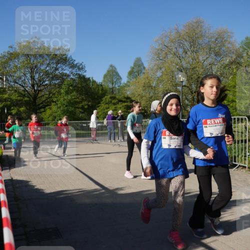 25.04.2025 - Das Zehntel Zöllner http://msf.ph/oto/7758130 26.04.2025 08:51:52 Laufen 1260, 1255 meine-sportfotos.de