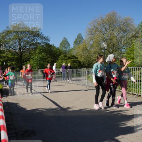 25.04.2025 - Das Zehntel Zöllner http://msf.ph/oto/7758138 26.04.2025 08:51:53 Laufen  meine-sportfotos.de