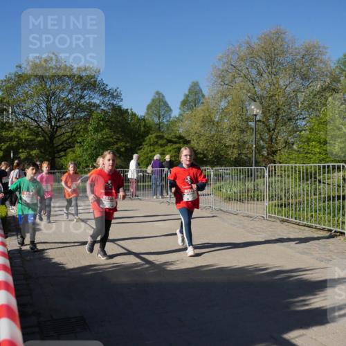 25.04.2025 - Das Zehntel Zöllner http://msf.ph/oto/7758152 26.04.2025 08:51:55 Laufen  meine-sportfotos.de