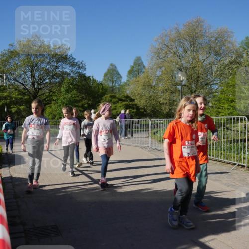 25.04.2025 - Das Zehntel Zöllner http://msf.ph/oto/7758202 26.04.2025 08:52:00 Laufen 3289 meine-sportfotos.de