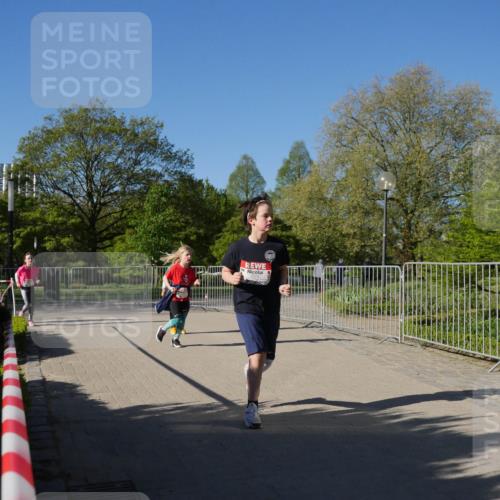 25.04.2025 - Das Zehntel Zöllner http://msf.ph/oto/7758329 26.04.2025 08:52:23 Laufen  meine-sportfotos.de