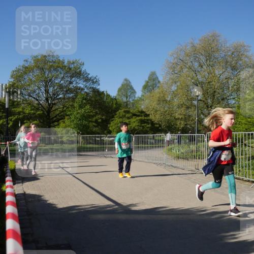 25.04.2025 - Das Zehntel Zöllner http://msf.ph/oto/7758347 26.04.2025 08:52:25 Laufen  meine-sportfotos.de