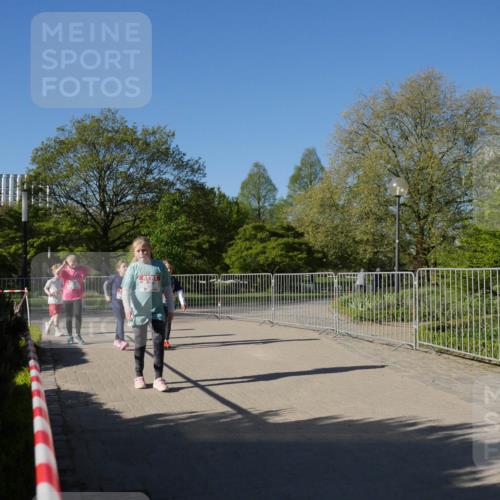 25.04.2025 - Das Zehntel Zöllner http://msf.ph/oto/7758371 26.04.2025 08:52:29 Laufen  meine-sportfotos.de