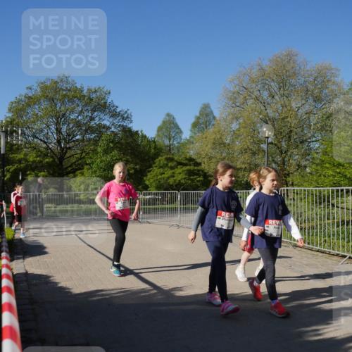 25.04.2025 - Das Zehntel Zöllner http://msf.ph/oto/7758404 26.04.2025 08:52:33 Laufen  meine-sportfotos.de