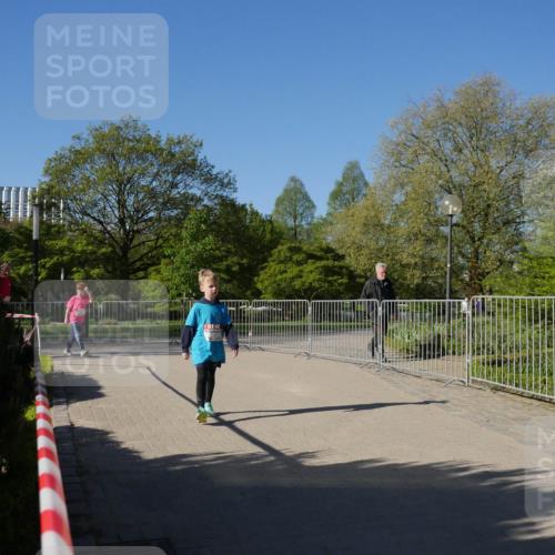 25.04.2025 - Das Zehntel Zöllner http://msf.ph/oto/7758438 26.04.2025 08:52:42 Laufen  meine-sportfotos.de