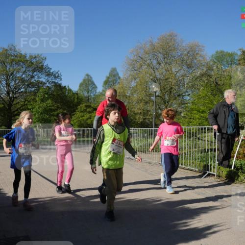 25.04.2025 - Das Zehntel Zöllner http://msf.ph/oto/7758473 26.04.2025 08:52:50 Laufen 3574, 72 meine-sportfotos.de