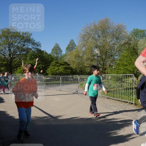 25.04.2025 - Das Zehntel Zöllner http://msf.ph/oto/7758532 26.04.2025 08:53:04 Laufen  meine-sportfotos.de