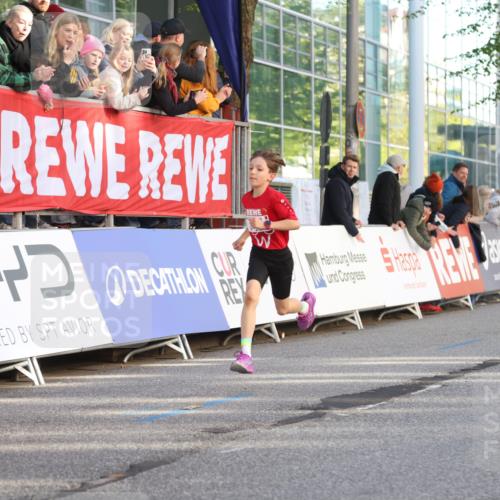 25.04.2025 - Das Zehntel Lena Gebhardt http://msf.ph/oto/7771438 26.04.2025 08:47:55 Ziel 1490, 3953 meine-sportfotos.de