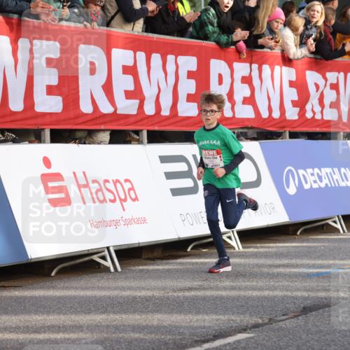 25.04.2025 - Das Zehntel Lena Gebhardt http://msf.ph/oto/7771656 26.04.2025 08:48:05 Ziel 1490, 2715, 3469, 3953 meine-sportfotos.de