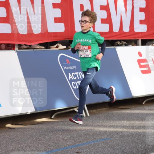 25.04.2025 - Das Zehntel Lena Gebhardt http://msf.ph/oto/7771723 26.04.2025 08:48:06 Ziel 1490, 2715, 3469 meine-sportfotos.de