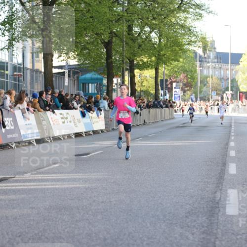 25.04.2025 - Das Zehntel Lena Gebhardt http://msf.ph/oto/7771770 26.04.2025 08:48:21 Ziel 2379, 2715, 3469, 3823 meine-sportfotos.de