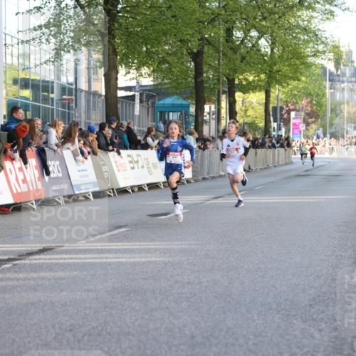 25.04.2025 - Das Zehntel Lena Gebhardt http://msf.ph/oto/7771895 26.04.2025 08:48:29 Ziel 1926, 2379, 2715, 2961, 2990, 3469, 3823 meine-sportfotos.de