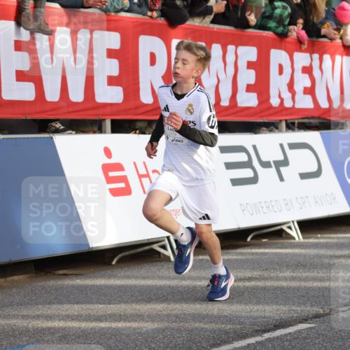 25.04.2025 - Das Zehntel Lena Gebhardt http://msf.ph/oto/7772050 26.04.2025 08:48:33 Ziel 1926, 2379, 2715, 2961, 2990, 3469, 3792, 3823 meine-sportfotos.de