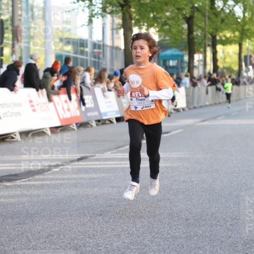 25.04.2025 - Das Zehntel Lena Gebhardt http://msf.ph/oto/7772128 26.04.2025 08:48:41 Ziel 1754, 1926, 1929, 2379, 2961, 2990, 3506, 3792, 3823 meine-sportfotos.de