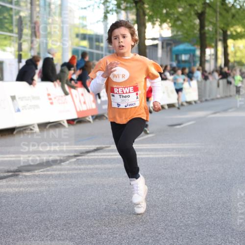 25.04.2025 - Das Zehntel Lena Gebhardt http://msf.ph/oto/7772139 26.04.2025 08:48:42 Ziel 1754, 1926, 1929, 2379, 2961, 2990, 3506, 3792, 3823 meine-sportfotos.de