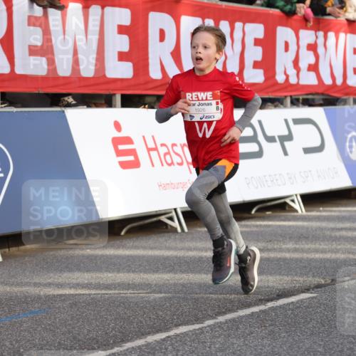 25.04.2025 - Das Zehntel Lena Gebhardt http://msf.ph/oto/7772292 26.04.2025 08:48:44 Ziel 1754, 1926, 1929, 2379, 2961, 2990, 3506, 3792, 3823 meine-sportfotos.de