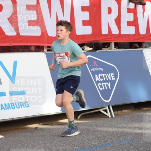 25.04.2025 - Das Zehntel Lena Gebhardt http://msf.ph/oto/7772499 26.04.2025 08:48:49 Ziel 1754, 1926, 1929, 2961, 2990, 3506, 3792, 3823 meine-sportfotos.de