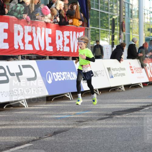 25.04.2025 - Das Zehntel Lena Gebhardt http://msf.ph/oto/7772530 26.04.2025 08:48:52 Ziel 1754, 1926, 1929, 2961, 2990, 3506, 3792 meine-sportfotos.de