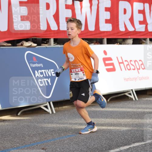 25.04.2025 - Das Zehntel Lena Gebhardt http://msf.ph/oto/7772859 26.04.2025 08:48:59 Ziel 1452, 1754, 1929, 2961, 3506, 3606, 3785, 3792 meine-sportfotos.de