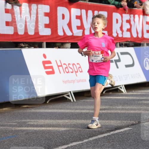 25.04.2025 - Das Zehntel Lena Gebhardt http://msf.ph/oto/7773416 26.04.2025 08:49:08 Ziel 1452, 1754, 1929, 2018, 2513, 2696, 3488, 3506, 3606, 3613, 3785, 3792 meine-sportfotos.de