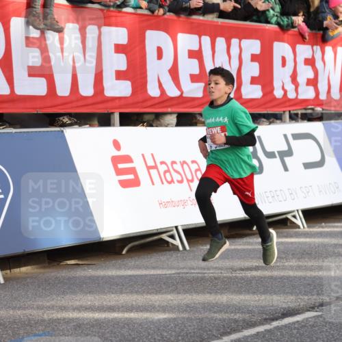 25.04.2025 - Das Zehntel Lena Gebhardt http://msf.ph/oto/7773974 26.04.2025 08:49:24 Ziel 1452, 1537, 1945, 2018, 2021, 2377, 2513, 2696, 3488, 3606, 3613, 3785 meine-sportfotos.de