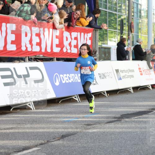 25.04.2025 - Das Zehntel Lena Gebhardt http://msf.ph/oto/7774206 26.04.2025 08:49:32 Ziel 1116, 1537, 1945, 2018, 2021, 2377, 2383, 2513, 2696, 2995, 3488, 3613 meine-sportfotos.de