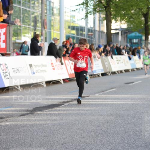 25.04.2025 - Das Zehntel Lena Gebhardt http://msf.ph/oto/7774683 26.04.2025 08:49:38 Ziel 1107, 1116, 1537, 1945, 2018, 2021, 2377, 2383, 2513, 2696, 2995, 3488, 3539, 3540 meine-sportfotos.de