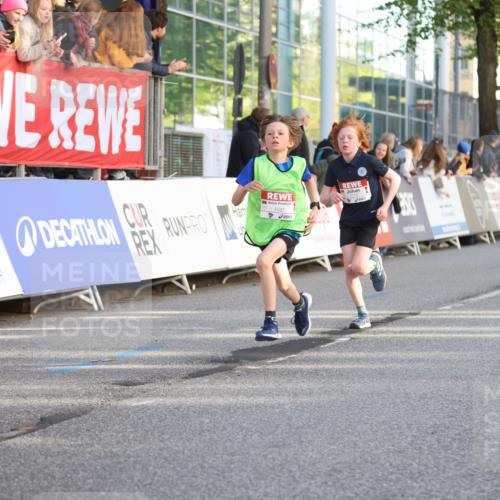 25.04.2025 - Das Zehntel Lena Gebhardt http://msf.ph/oto/7774909 26.04.2025 08:49:43 Ziel 1107, 1116, 1131, 1537, 1945, 2021, 2377, 2383, 2513, 2995, 3539, 3540 meine-sportfotos.de