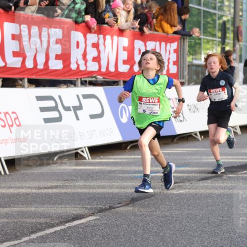 25.04.2025 - Das Zehntel Lena Gebhardt http://msf.ph/oto/7774953 26.04.2025 08:49:43 Ziel 1107, 1116, 1131, 1537, 1945, 2021, 2377, 2383, 2513, 2995, 3539, 3540 meine-sportfotos.de