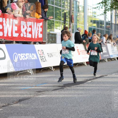 25.04.2025 - Das Zehntel Lena Gebhardt http://msf.ph/oto/7775268 26.04.2025 08:49:51 Ziel 1107, 1116, 1131, 1537, 1750, 2014, 2383, 2995, 3539, 3540 meine-sportfotos.de