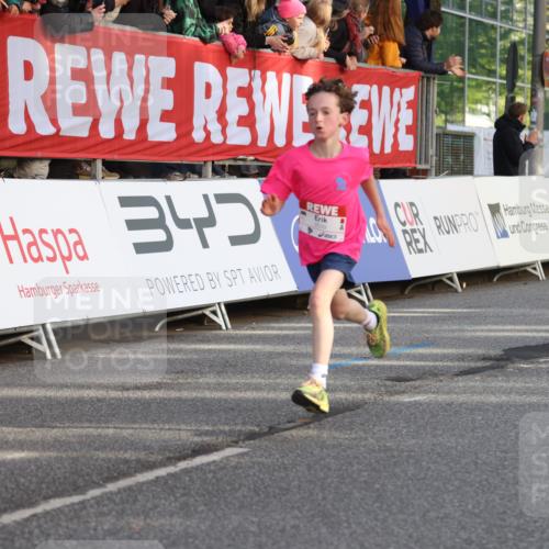 25.04.2025 - Das Zehntel Lena Gebhardt http://msf.ph/oto/7775873 26.04.2025 08:49:57 Ziel 1107, 1116, 1131, 1549, 1750, 2014, 2363, 2383, 2637, 2739, 2995, 3539, 3540 meine-sportfotos.de