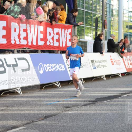 25.04.2025 - Das Zehntel Lena Gebhardt http://msf.ph/oto/7776118 26.04.2025 08:50:04 Ziel 1107, 1131, 1549, 1750, 2014, 2363, 2383, 2637, 2728, 2739, 2995, 3455, 3539, 3540 meine-sportfotos.de