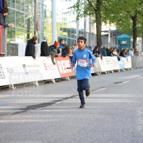 25.04.2025 - Das Zehntel Lena Gebhardt http://msf.ph/oto/7776293 26.04.2025 08:50:07 Ziel 1107, 1131, 1549, 1750, 2014, 2363, 2637, 2655, 2728, 2739, 3455, 3539, 3540 meine-sportfotos.de