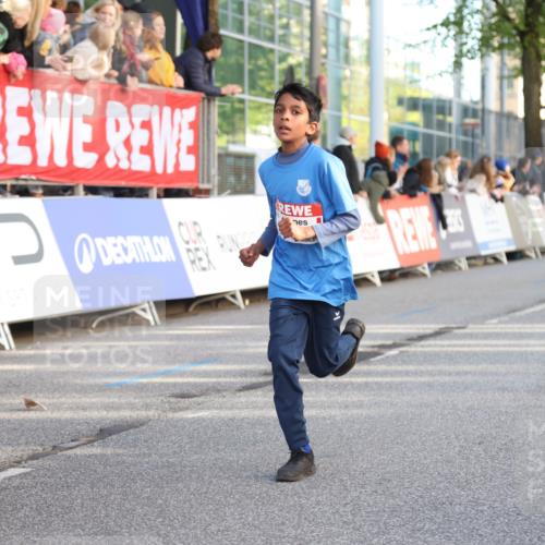 25.04.2025 - Das Zehntel Lena Gebhardt http://msf.ph/oto/7776468 26.04.2025 08:50:08 Ziel 1107, 1131, 1549, 1750, 2014, 2208, 2363, 2637, 2655, 2728, 2739, 3455, 3485, 3539, 3540 meine-sportfotos.de