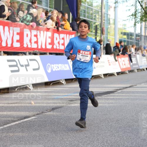 25.04.2025 - Das Zehntel Lena Gebhardt http://msf.ph/oto/7776508 26.04.2025 08:50:08 Ziel 1107, 1131, 1549, 1750, 2014, 2208, 2363, 2637, 2655, 2728, 2739, 3455, 3485, 3539, 3540 meine-sportfotos.de