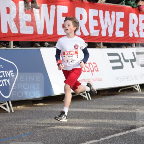 25.04.2025 - Das Zehntel Lena Gebhardt http://msf.ph/oto/7776871 26.04.2025 08:50:18 Ziel 1283, 1549, 1750, 2014, 2208, 2349, 2363, 2637, 2655, 2728, 2739, 2874, 3233, 3455, 3485, 3527 meine-sportfotos.de