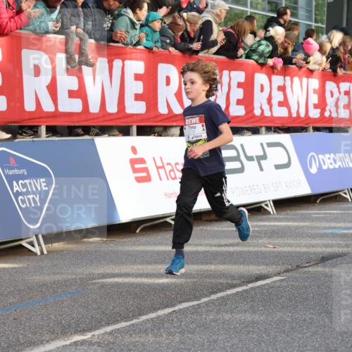 25.04.2025 - Das Zehntel Lena Gebhardt http://msf.ph/oto/7777987 26.04.2025 08:50:33 Ziel 1283, 1458, 1884, 2098, 2103, 2208, 2349, 2397, 2492, 2517, 2655, 2728, 2800, 2849, 2855, 2874, 3210, 3233, 3445, 3455, 3485, 3520, 3527, 3528, 3774, 3812, 3849, 3872 meine-sportfotos.de