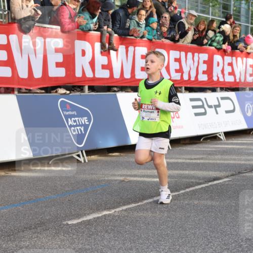 25.04.2025 - Das Zehntel Lena Gebhardt http://msf.ph/oto/7778192 26.04.2025 08:50:38 Ziel 1283, 1458, 1473, 1476, 1884, 2098, 2103, 2166, 2208, 2349, 2397, 2492, 2517, 2655, 2728, 2800, 2849, 2852, 2855, 2874, 2903, 2920, 3210, 3214, 3233, 3445, 3485, 3520, 3527, 3528, 3774, 3812, 3849, 3872 meine-sportfotos.de