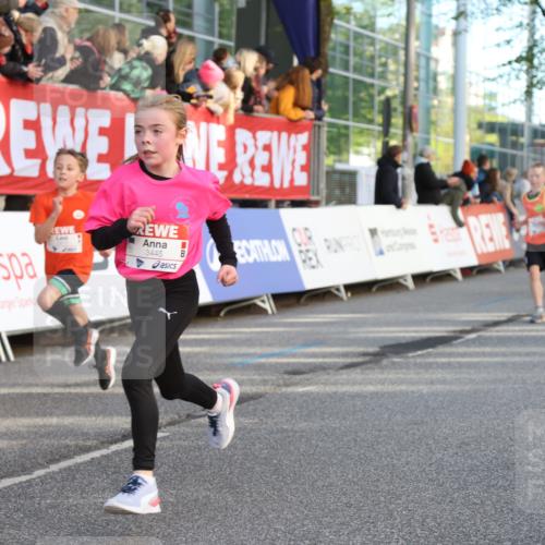 25.04.2025 - Das Zehntel Lena Gebhardt http://msf.ph/oto/7778869 26.04.2025 08:50:50 Ziel 1283, 1458, 1473, 1476, 1884, 2098, 2103, 2156, 2166, 2321, 2325, 2397, 2492, 2517, 2643, 2711, 2731, 2800, 2840, 2849, 2852, 2855, 2903, 2920, 2935, 3210, 3214, 3445, 3520, 3528, 3774, 3782, 3812, 3849, 3872 meine-sportfotos.de