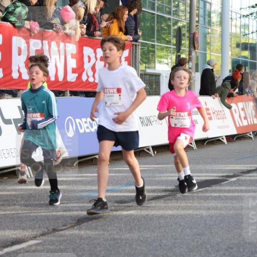 25.04.2025 - Das Zehntel Lena Gebhardt http://msf.ph/oto/7779088 26.04.2025 08:50:53 Ziel 1114, 1458, 1473, 1476, 1884, 2098, 2103, 2156, 2166, 2321, 2325, 2397, 2492, 2517, 2643, 2711, 2731, 2734, 2800, 2840, 2849, 2852, 2855, 2903, 2920, 2935, 3210, 3214, 3445, 3520, 3528, 3774, 3782, 3812, 3849, 3872 meine-sportfotos.de