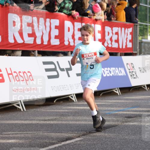 25.04.2025 - Das Zehntel Lena Gebhardt http://msf.ph/oto/7779705 26.04.2025 08:51:06 Ziel 1080, 1087, 1114, 1473, 1476, 1484, 1748, 2156, 2166, 2321, 2325, 2356, 2392, 2474, 2643, 2709, 2711, 2718, 2731, 2734, 2778, 2795, 2800, 2827, 2832, 2840, 2852, 2903, 2920, 2935, 3040, 3210, 3214, 3231, 3782, 3865 meine-sportfotos.de